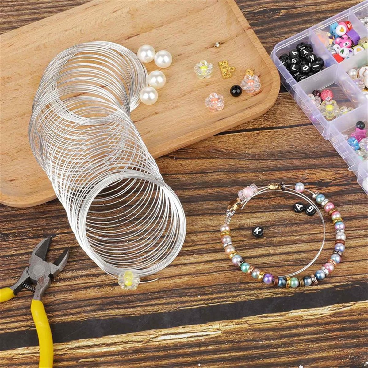 【COUPON!】{0}300 Loop Bracelet  - Memory Wire Bracelet 评论和价格
