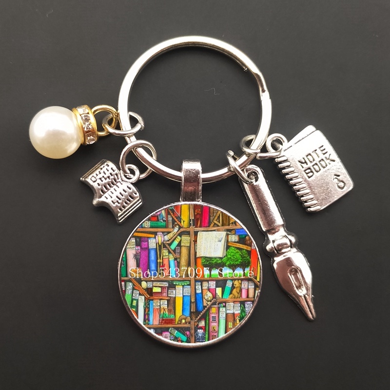 New retro book photo keychain  - Jewelry Making Journal 评论和价格
