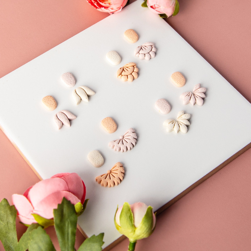 MINI Vintage Polymer Clay Cutt - Jewelry Making In Clay 评论和价格